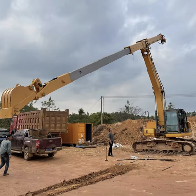 শীর্ষ রেটযুক্ত বিক্রয় খননকারীর যন্ত্রাংশ KM150 Clamshell 15 মিটার গভীরতার সাথে টেলিস্কোপিক লং রিচ আর্ম