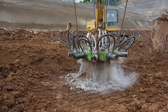 পিল ব্যাসার্ধ 350-1800mm হাইড্রোলিক প্রেস ইন পিল ড্রাইভার সর্বোচ্চ একক সিলিন্ডার প্রবাহ 20L/মিনিট